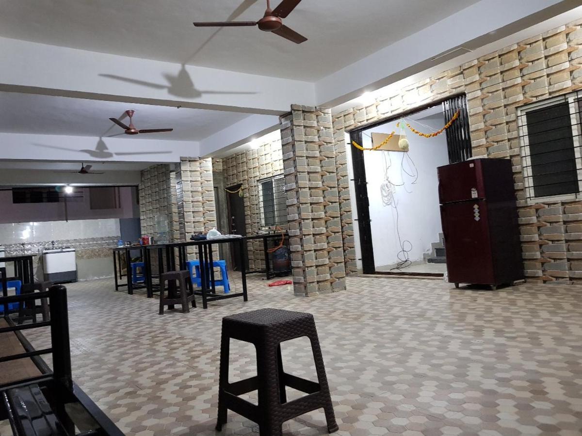 Imperial Pg Services Pune Extérieur photo