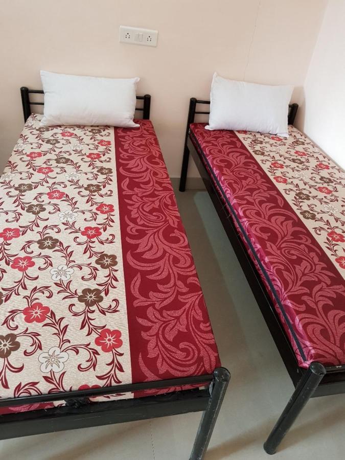 Imperial Pg Services Pune Extérieur photo