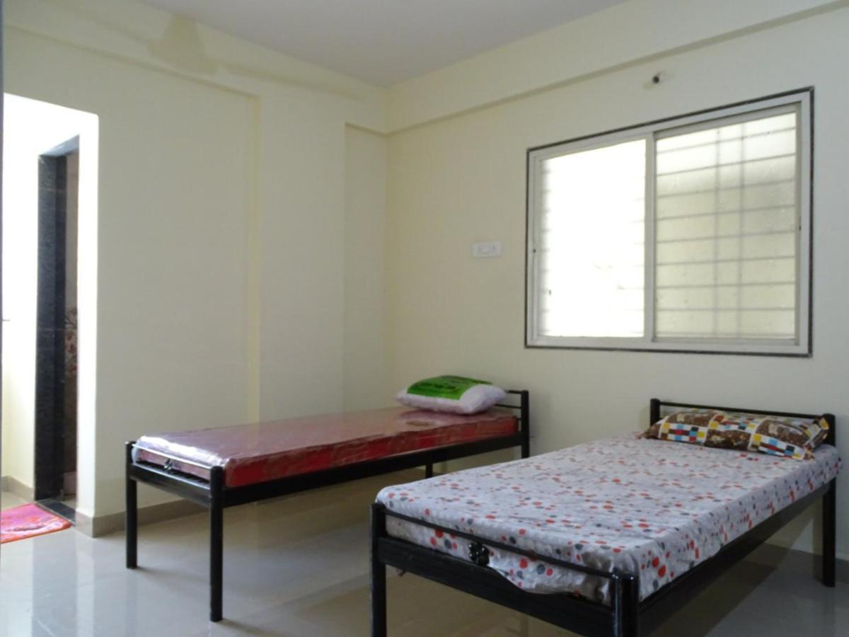 Imperial Pg Services Pune Extérieur photo